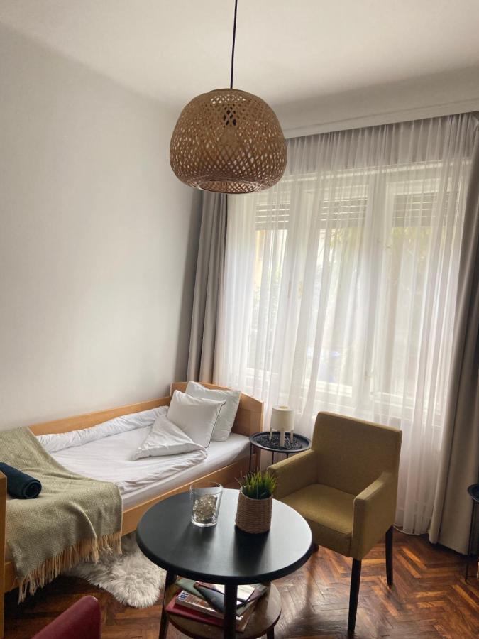Flora Apartment Novi Sad Eksteriør billede
