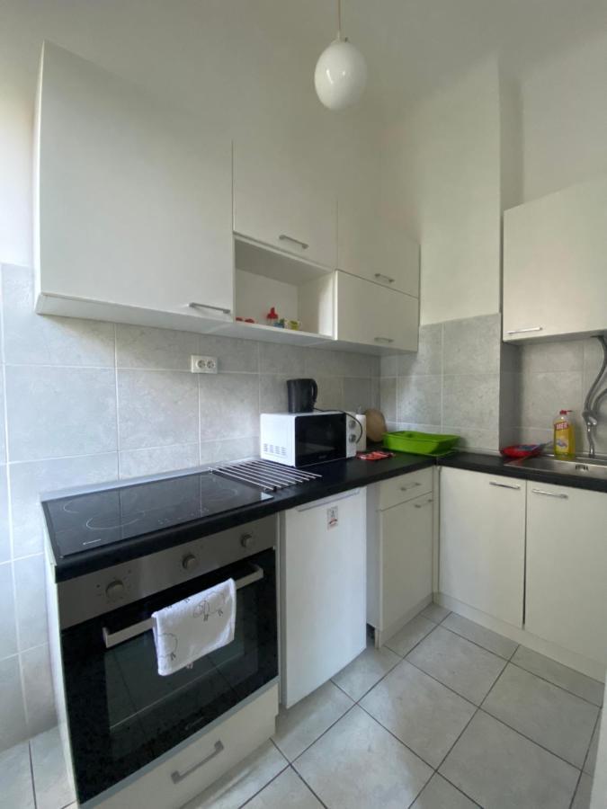 Flora Apartment Novi Sad Eksteriør billede